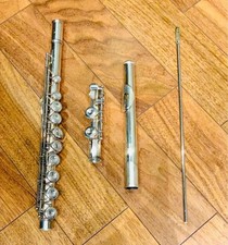 YAMAHA YFL-311 Flute Solid
