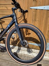 Giant Fastroad Comax 1 Flat Bar Road Bike Medium,full Carbon.700c carbon wheels