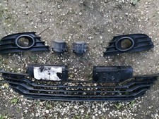 CITROEN C4 COUPE FRONT GRILLE FOG LIGHTS AND FOG LIGHT COVERS