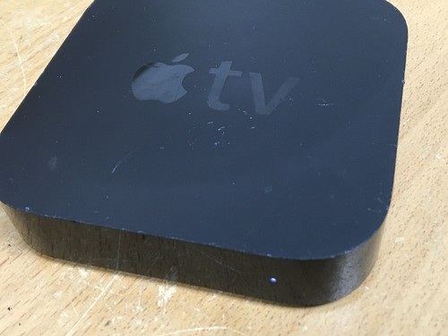 Apple 2nd generation media - apple,