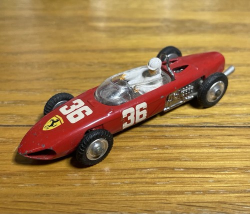 Corgi toys ferrari formula - toys, 1