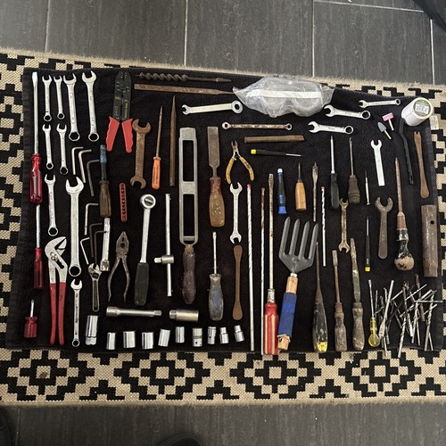 Job lot tool box full - full, of