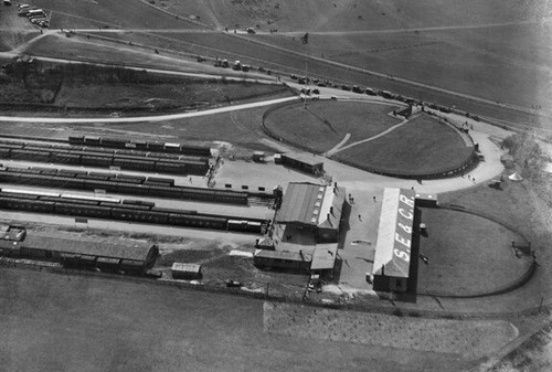 Tattenham corner station - tattenham,