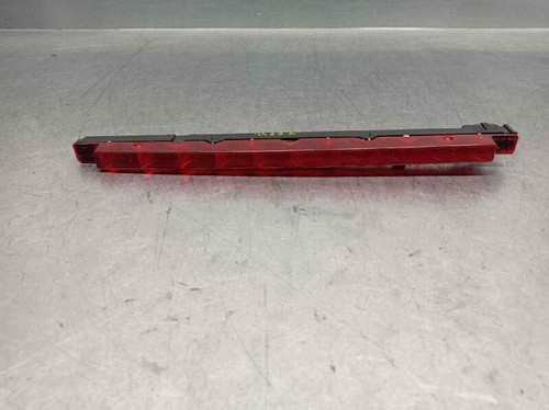 8d9945097b central brake light - central,