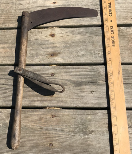 Vtg farm hand scythe - farm, crop
