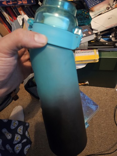 Air water bottle 650ml - air, up