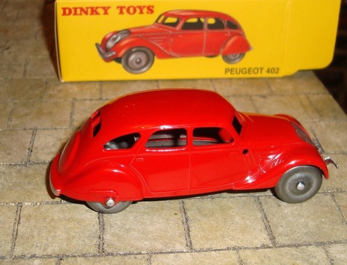 Peugeot 402 car dinky toys - dinky,