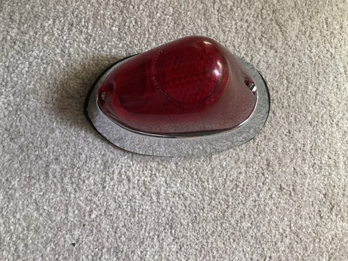 Morris minor 1000 rear light - morris,
