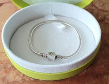 Small Chamilia Charm bracelet