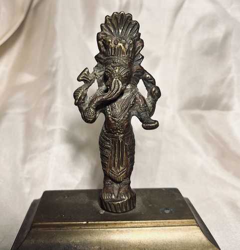 Antique bronze hindu statue - statue, of