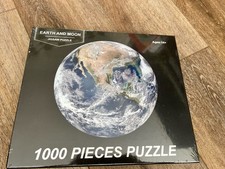 The Earth and The Moon 1000