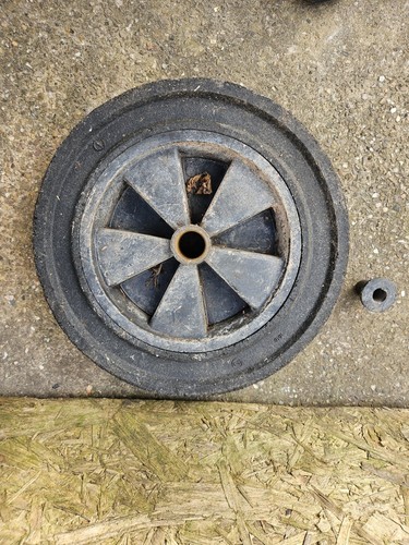 Rubber wheel stop bung for - rubber,