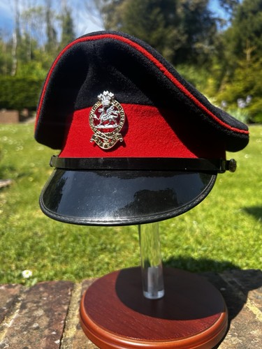 Rare the queens - the, regiment