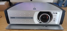 Sanyo PLV-Z2 LCD Projector