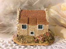 Lilliput Lane Miniature