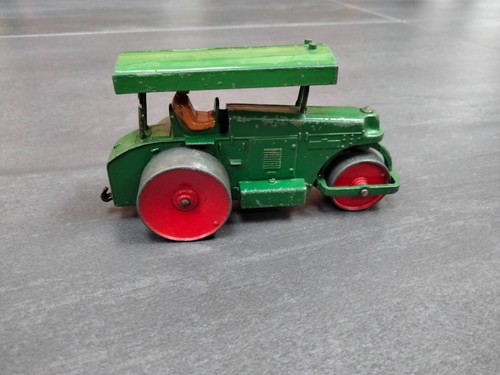 Dinky toys 251 - dinky,