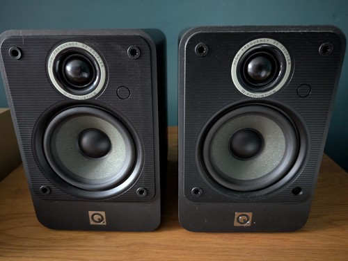 Acoustics 2010i speakers - acoustics,
