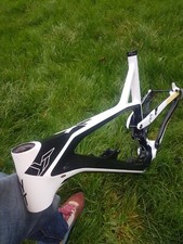 Yt One Jefsy XL Carbon Frame