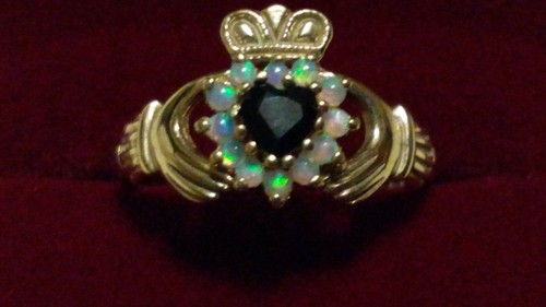 9ct 375 yellow gold - 375,