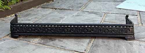 Victorian black cast iron - cast,