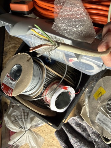 Miscellaneous electronics - miscellaneous,