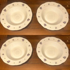 Royal Albert Lilac Lane 4