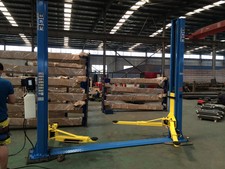 2 POST LIFT CAR / VEHICLE RAMP 4 TONNE ** NEW** 4000kg !!!