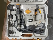 Titan TTB631SDS Electric Corded Drill Plus 22 Drill Bit In Carry Case