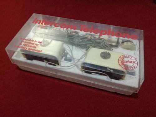 Vintage toy telephones - , battery
