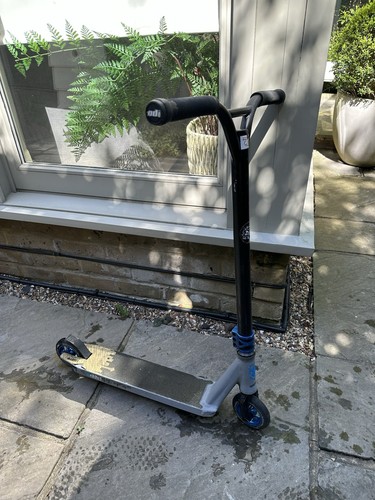 Lucky strata stunt scooter - stunt,