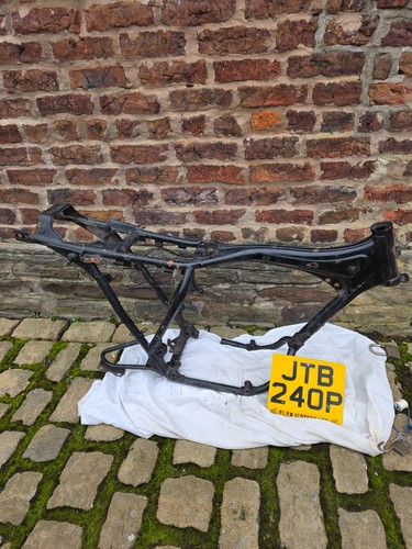 Honda 400 four frame - f,
