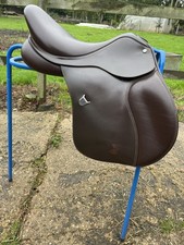 Bates 17' GP Saddle with Cair Easy Change Gullet
