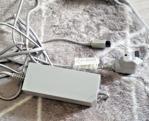Nintendo wii genuine power - nintendo,