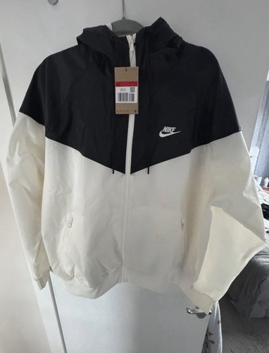 Nike windrunner jacket black - nike,