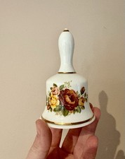 Vintage cottage rose - gold, gilt