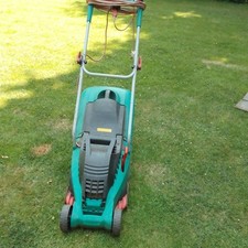 BOSCH LAWNMOWER 14in. WITH REAR ROLLER & GRASSBOX  SPARES OR REPAIR MAINS 240V