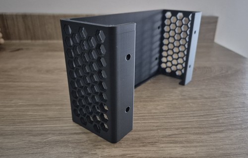 Desk stand for focusrite - for,