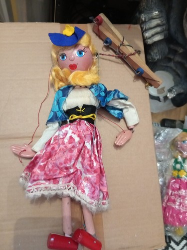 Pelham puppet mitzi in - pelham,