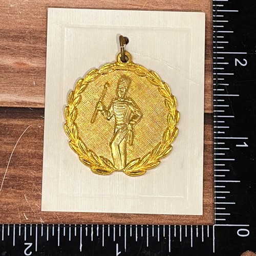 Vintage gold tone - gold, majorette