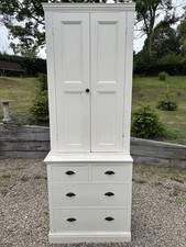 Early Victorian Pine Housekeepers / Linen Cupboard.