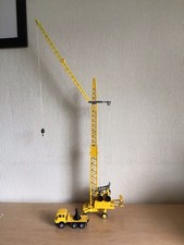 Siku Super Series Collection No: 4011. Towing Truck And Construction Tower Crane