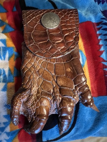 Authentic alligator foot - alligator,