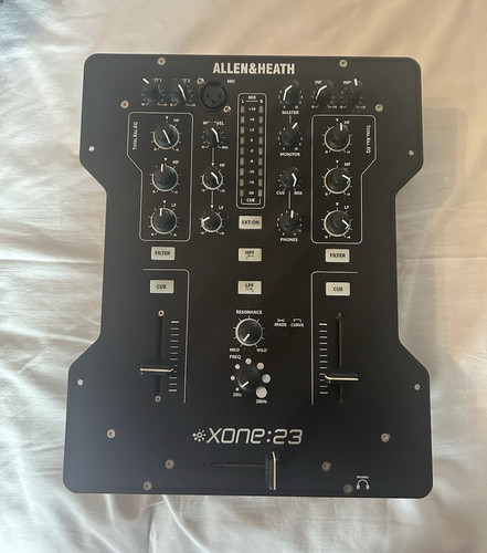 Allen heath xone 23 analogue - xone:23,