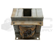 GENERAL ELECTRIC 213CAB201 SOLENOID 220V 60HZ W/ 3021135 COIL W/ 3021094 COIL