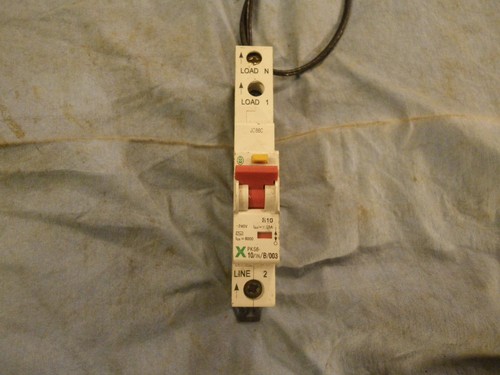 Moeller 003 x pole - x,