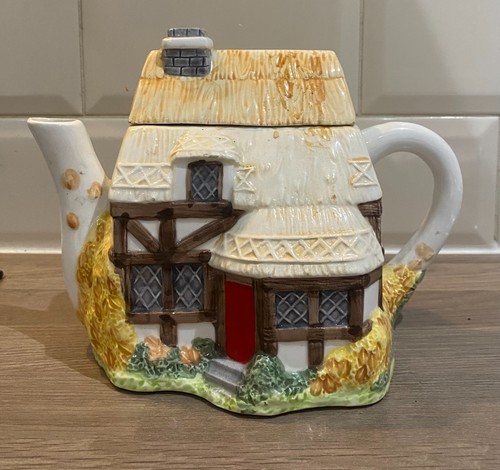 Vintage autumn cottage teapot - vintage,