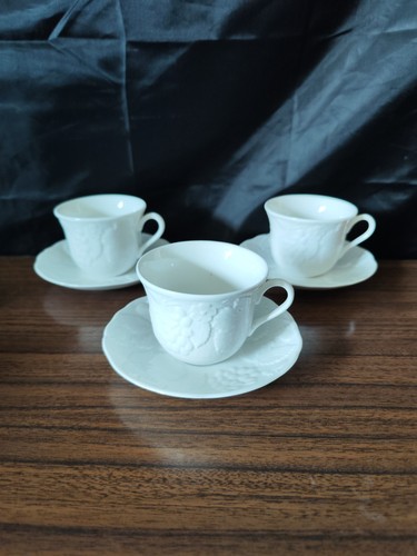 Wedgwood strawberry and - and, vine