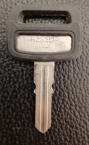 Honda car key - , blank