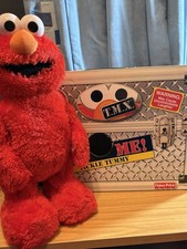 Sesame Street Tickle Me Elmo