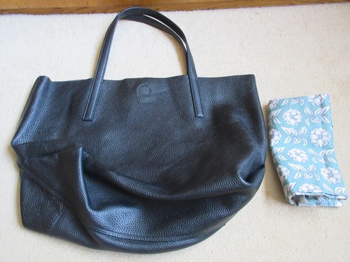 Simple black leather - m&s,